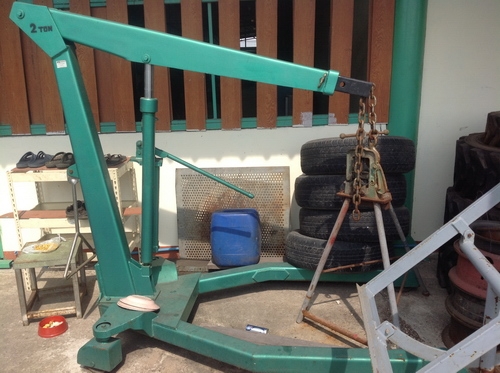 เครนยก ยีราฟ 2 ตัน