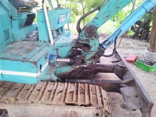 ขายรถแบคโฮ kobelco sk 027