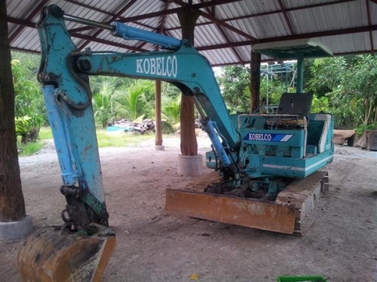 ขายรถแบคโฮ kobelco sk 027
