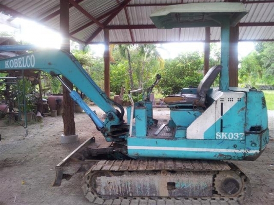 ขายรถแบคโฮ kobelco sk 027