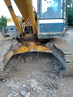 ขายด่วน KOMATSU PC200-3