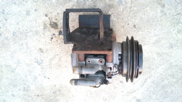 ขายคอมแอร์พร้อมขาใส่เครื่อง