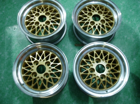 ขายล้อแม็กขอบ13 ขับหลัง4วงแถมยาง 6500บาท