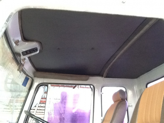 หกล้อติดเครนUNIC 2.9 ตัน HINO FE173 เครื่อง 168 แรงม้า(ราคาพิเศษอีกแล้ว)