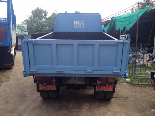 ขาย หกล้อดั๊ม