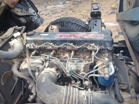 รถอีซูซุ 6 ล้อดั้ม NPR 120 แรงม้า ปี 40  สนใจติดต่อ 081 - 6079515