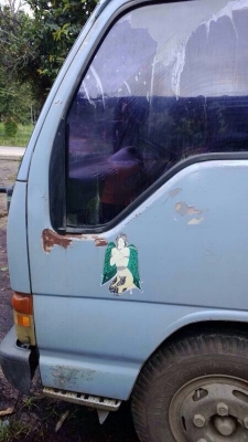 รถอีซูซุ 6 ล้อดั้ม NPR 120 แรงม้า ปี 40  สนใจติดต่อ 081 - 6079515