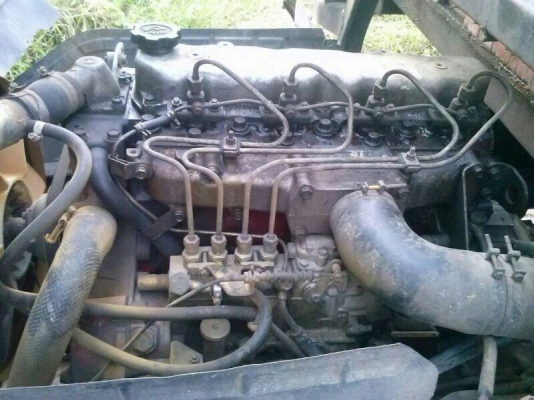 รถฮีโน่ 6 ล้อ รั้ว 117 แรงม้า.  สนใจติดต่อ 081 - 6079515