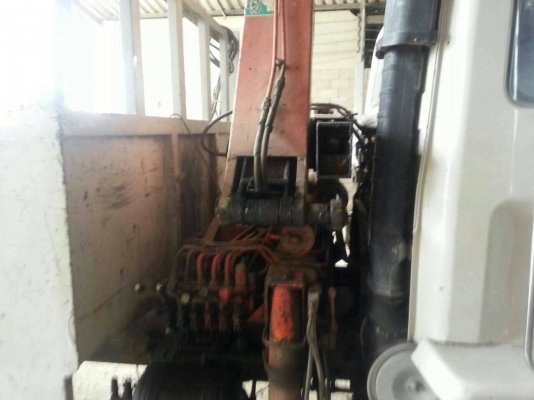 ขายISUZU-FTR  ติดเครน 4.5 ตัน