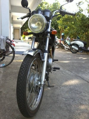 ขายถูก kawasaki gto เครื่องดีครั้งเดียวติด มีเล่มเอกสารครบ ราคา 8,500 ขายเองครับ โทรปอนด์ 085-6589674