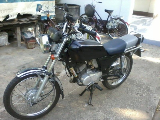 ขายถูก kawasaki gto เครื่องดีครั้งเดียวติด มีเล่มเอกสารครบ ราคา 8,500 ขายเองครับ โทรปอนด์ 085-6589674