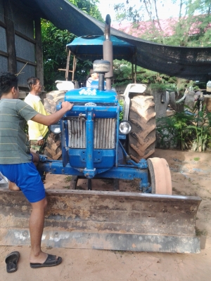 ขายรถไถ ford 6600