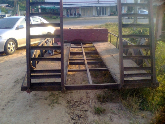 ขายรถเกี่ยวข้าวพร้อมเทเลอร์ZAI COMBINE 2ระบบอุ้ม800กก.และรองกระสอบได้