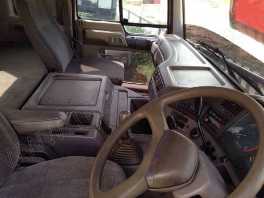 รถบรรทุก 10 ล้อหัวลาก ยี่ห้อ HINO PROFIA