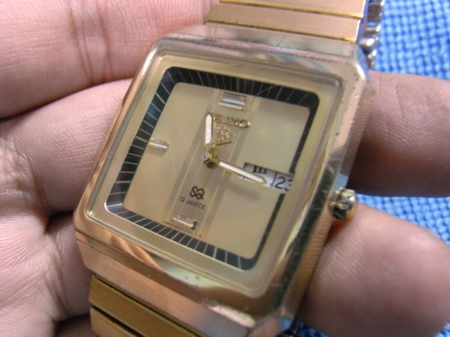 4ธ.ค.56((น้าเล็ก)) นำเสนอนาฬิกา ข้อมือ หลายเรือน 4ธ.ค.56((น้าเล็ก)) นำเสนอนาฬิกา ข้อมือ หลายเรือน