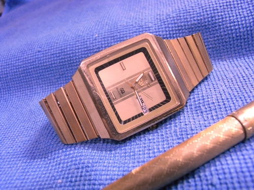 4ธ.ค.56((น้าเล็ก)) นำเสนอนาฬิกา ข้อมือ หลายเรือน 4ธ.ค.56((น้าเล็ก)) นำเสนอนาฬิกา ข้อมือ หลายเรือน