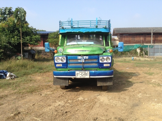 ขายรถสิบล้อหัวยาวลากรถเกี่ยวเอกสารพร้อมโอน ขายรถสิบล้อหัวยาวลากรถเกี่ยวเอกสารพร้อมโอน