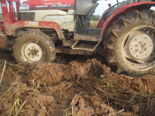 ขายยันม่า  35  แรง  4wd  210,000