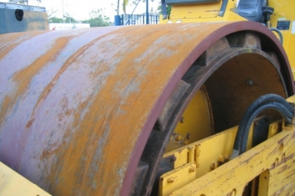 รับสั่งทำและจำหน่ายล้อรถขุด รถตัก รถบด รถปูยาง และเครื่องจักรหนักในงานก่อสร้างทุกประเภท