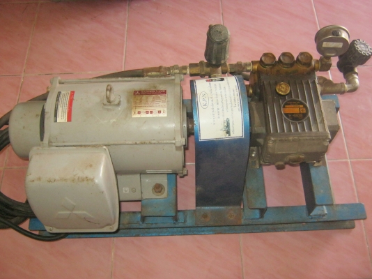 ต้องการขายอุปกรณ์ ล้างอัดฉีด ครบชุด เจ้าของร้านปิดกิจการ ด่วน อุปกรณ์ทุกอย่างใช้งานได้ปกติ มียี่ห้อทุกชิ้น