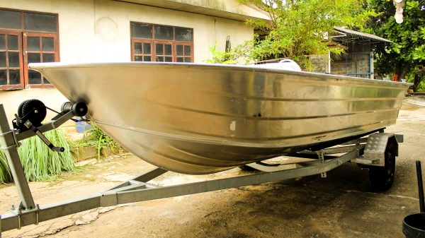 ขายเรืออลูมิเนียม ขนาด17ฟุต เรือใหม่