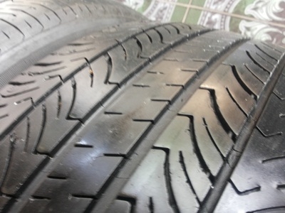 ขายยาง225/50/17 ปี 0511 MICHERLIN ENERGY XMV8   1  คู่