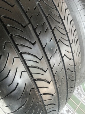 ขายยาง225/50/17 ปี 0511 MICHERLIN ENERGY XMV8   1  คู่