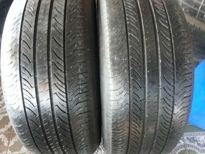 ขายยาง225/50/17 ปี 0511 MICHERLIN ENERGY XMV8   1  คู่