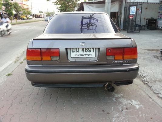 ขาย ACCORD ติด LPG