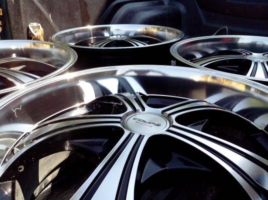 แม็ก17 5รู114.3ราคาถูกเดิมๆมาอีกแล้ว มือสอง สภาพใหม่ ต่อรองได้ครับ แม็ก17 5รู114.3ราคาถูกเดิมๆมาอีกแล้ว มือสอง สภาพใหม่ ต่อรองได้ครับ