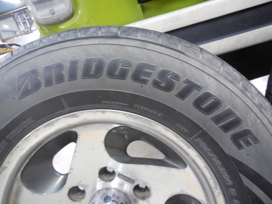 ขายแม็กยี่ห้อ ENKEI 4 วงพร้อมยาง บริดสโตน 205/75R14 ขายแม็กยี่ห้อ ENKEI 4 วงพร้อมยาง บริดสโตน 205/75R14