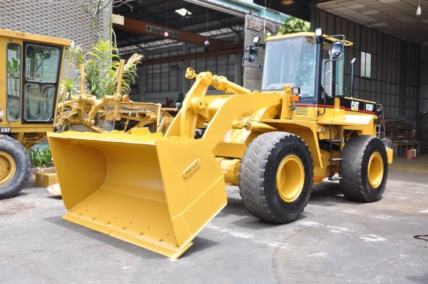 รถตักล้อยาง WHEELLOADER CATERPILLAR938F