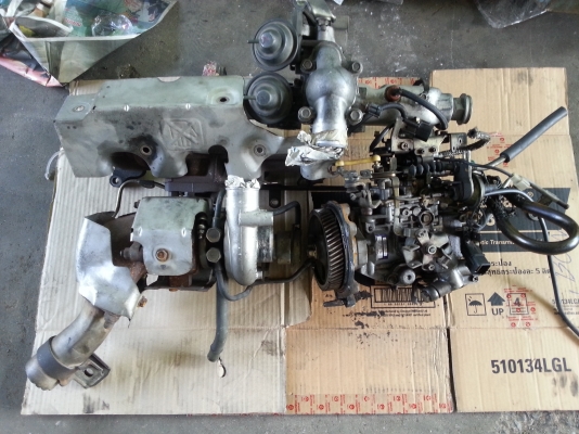 ขายชุดturbo+ปั้ม 4M40 ขายชุดturbo+ปั้ม 4M40