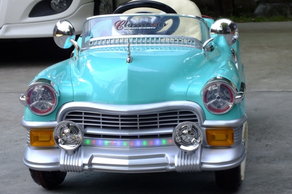 ขออนุญาตขาย classic cadilac 1955 รถไฟฟ้าเด็กสวยๆขับได้ โชว์ได้ ขออนุญาตขาย classic cadilac 1955 รถไฟฟ้าเด็กสวยๆขับได้ โชว์ได้