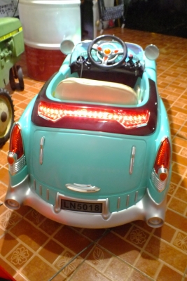 ขออนุญาตขาย classic cadilac 1955 รถไฟฟ้าเด็กสวยๆขับได้ โชว์ได้ ขออนุญาตขาย classic cadilac 1955 รถไฟฟ้าเด็กสวยๆขับได้ โชว์ได้