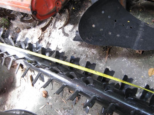 ลูกขลุบ ย่ำนา กดหญ้าซุยดิน มีเบรคดึงดิน ของใหม่ไม่เคยใช้ มีชุดเดี่ยวครับ ลูกขลุบ ย่ำนา กดหญ้าซุยดิน มีเบรคดึงดิน ของใหม่ไม่เคยใช้ มีชุดเดี่ยวครับ