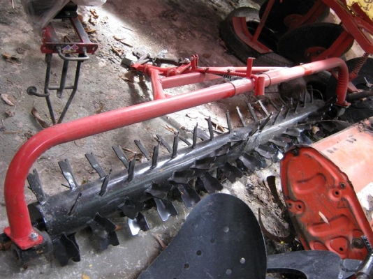 ลูกขลุบ ย่ำนา กดหญ้าซุยดิน มีเบรคดึงดิน ของใหม่ไม่เคยใช้ มีชุดเดี่ยวครับ ลูกขลุบ ย่ำนา กดหญ้าซุยดิน มีเบรคดึงดิน ของใหม่ไม่เคยใช้ มีชุดเดี่ยวครับ