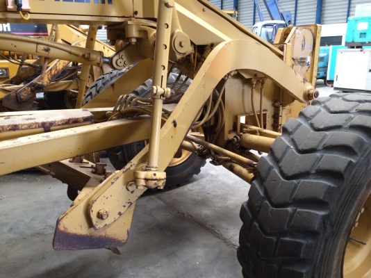 รถเกรด CAT รุ่น:140G ซีเรียล:72V16224 ชั่วโมง:9700 สต๊อกเรานำเข้าอเมริกา