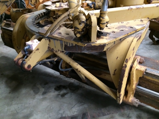 รถเกรด CAT รุ่น:140G ซีเรียล:72V16224 ชั่วโมง:9700 สต๊อกเรานำเข้าอเมริกา