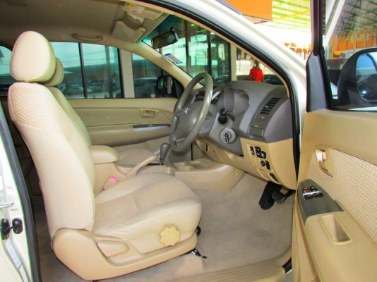 TOYOTA HILUX VIGO SMARTCAB  2.7 AT ปี 2010