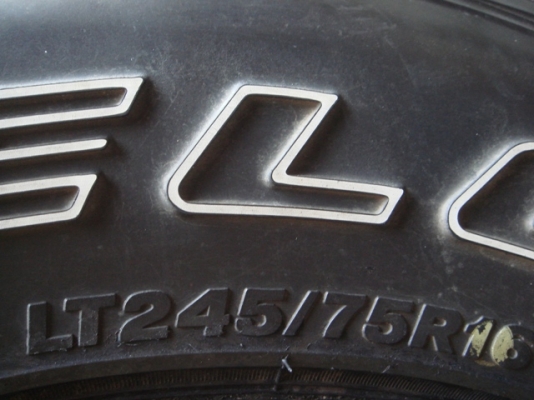 ขายกะทะ16 7นิ้ว6รู139พร้อมยาง BS AT 245 75 16ยางดอกเต็มสวยมี1วงครับ ขาย 1800 บาท