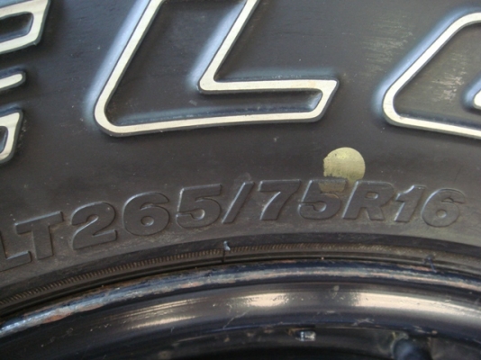 ขายกะทะ16 7นิ้ว6รู139พร้อมยาง BS AT265 75 16ยางดอกเต็มๆไม่แตะพื้นครับสวยมี1วงครับ ขาย 2200บาท ขายกะทะ16 7นิ้ว6รู139พร้อมยาง BS AT265 75 16ยางดอกเต็มๆไม่แตะพื้นครับสวยมี1วงครับ ขาย 2200บาท