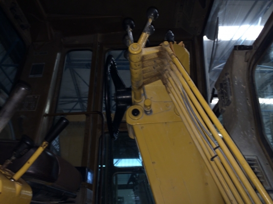 รถเกรด CATTERPILLAR 140G S/N: 72V16224 สวยงามมากบอกเลย