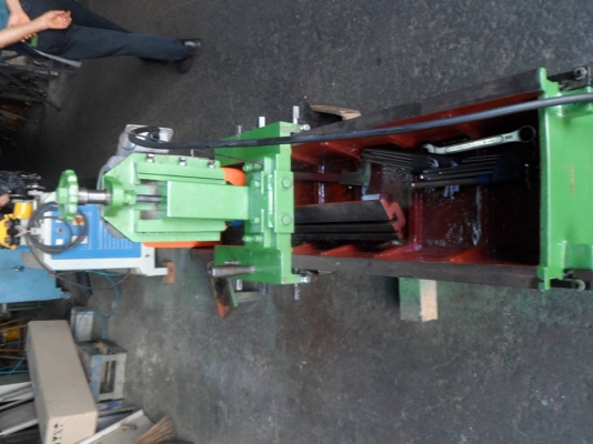 ขายครับขายเครื่องเจียรลับคมใบมีดโม่ ใบมีดบดย่อยพลาสติก ใบกบไสไม้ และอื่นๆอีกมากมาย