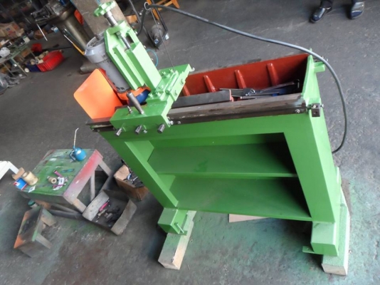 ขายครับขายเครื่องเจียรลับคมใบมีดโม่ ใบมีดบดย่อยพลาสติก ใบกบไสไม้ และอื่นๆอีกมากมาย