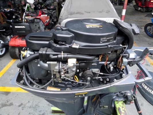 เครื่องเรือ YAMAHA 25 แรง 4STORKE นำเข้าจากญี่ปุ่น