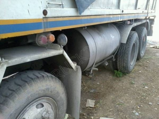 รถบรรทุกพ่วงแม่ลูก แม่-ลูก ยี่ห้อ NISSAN รถบรรทุกพ่วงแม่ลูก แม่-ลูก ยี่ห้อ NISSAN