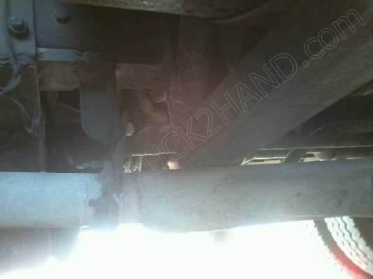 รถบรรทุกพ่วงแม่ลูก แม่-ลูก ยี่ห้อ NISSAN รถบรรทุกพ่วงแม่ลูก แม่-ลูก ยี่ห้อ NISSAN