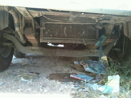 รถบรรทุกพ่วงแม่ลูก แม่-ลูก ยี่ห้อ NISSAN รถบรรทุกพ่วงแม่ลูก แม่-ลูก ยี่ห้อ NISSAN