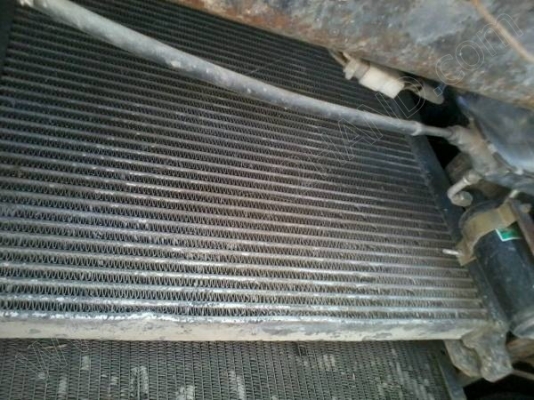 รถบรรทุกพ่วงแม่ลูก แม่-ลูก ยี่ห้อ NISSAN รถบรรทุกพ่วงแม่ลูก แม่-ลูก ยี่ห้อ NISSAN